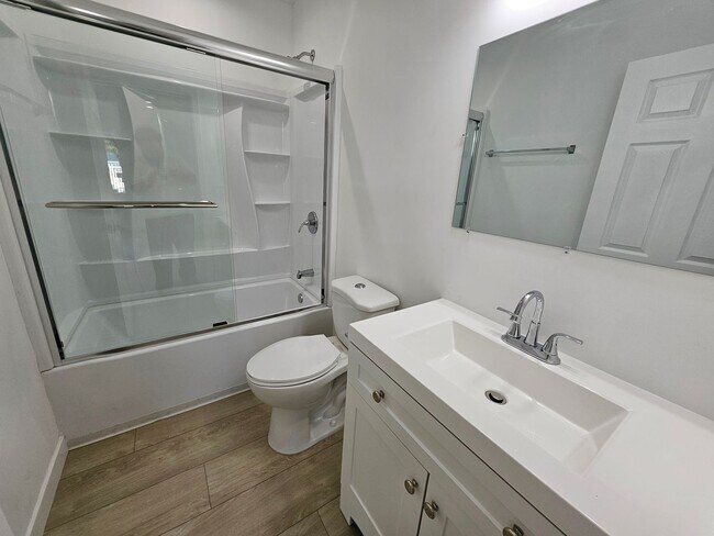 Building Photo - Saticoy Properties