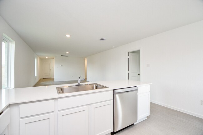 Building Photo - 6859 Lantana Leaf Ln