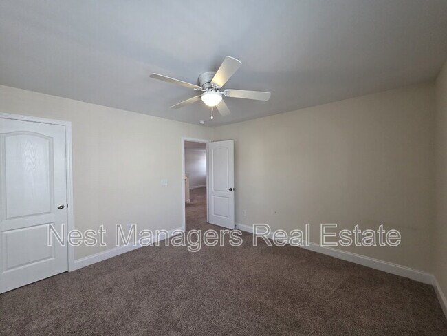 Building Photo - 2418 Cedar Rdg Ct