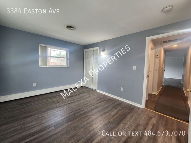 Building Photo - 3384 Easton Ave