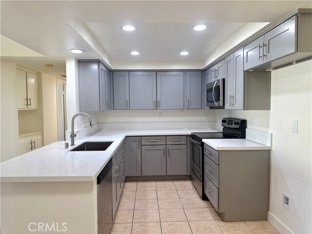 Building Photo - 58 Carriage Way