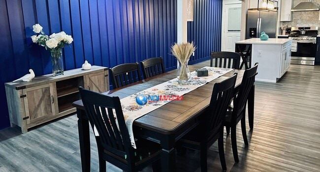 Building Photo - Full furnish property   FOR SALE/RENT