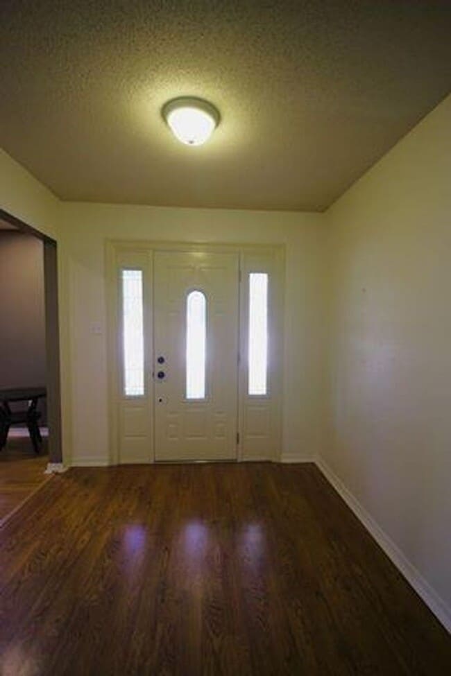 Building Photo - Bon Village 4 BR 2 Bath home