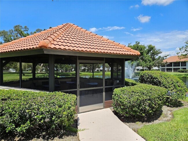 Building Photo - 764 Avenida Estancias