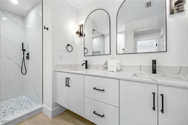 Building Photo - 1105 Skiff Pl