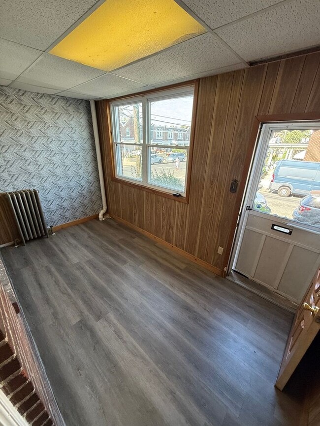 Building Photo - Wonderful three bedroom home for rent in O...