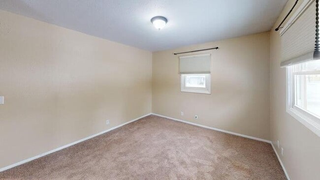 Building Photo - 1103 E Indiana Ave