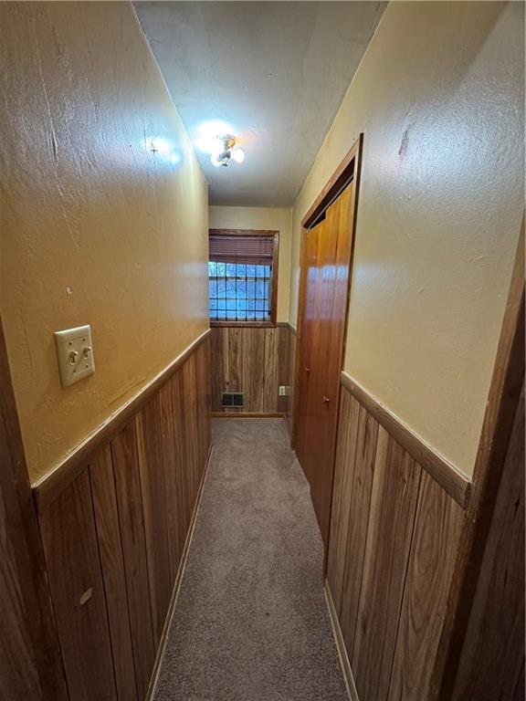 Building Photo - 556 Lamar Dr