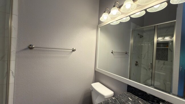 Building Photo - Great Townhome in Mid Town Fort Collins