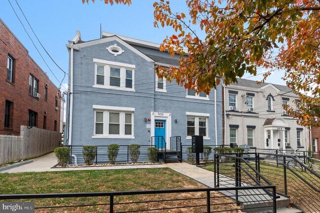 Building Photo - 5012 2nd St NW