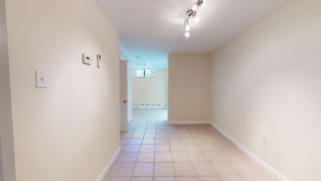 Building Photo - 232 2nd St SE