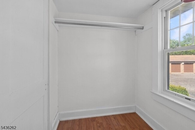 Building Photo - 5514 Berkshire Valley Rd