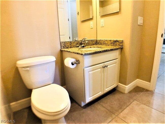 Building Photo - 13651 Julias Way