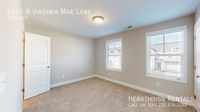 Building Photo - 2611 Virginia Mae Ln