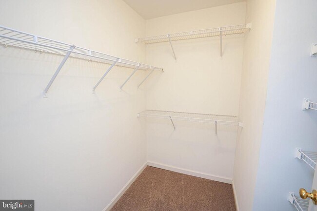 Building Photo - 38116 E Chester Ln