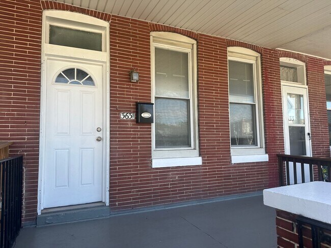 Building Photo - Front Porch Row - Baltimore