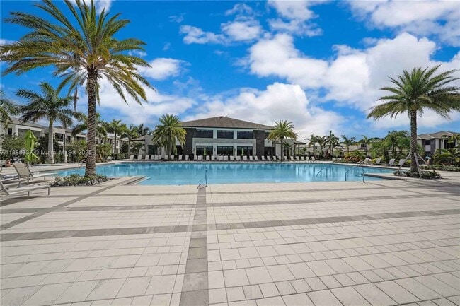 Building Photo - 8167 NW 41st St