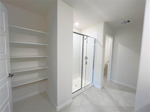 Building Photo - 812 Goldenrod Ln