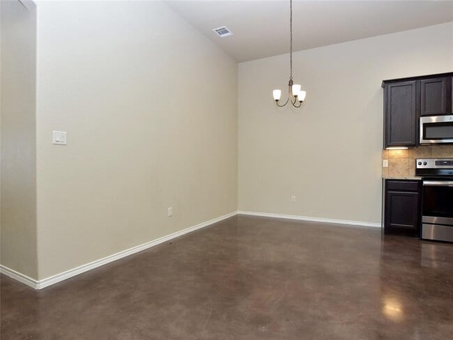 Building Photo - 517 Jack Rabbit Ln