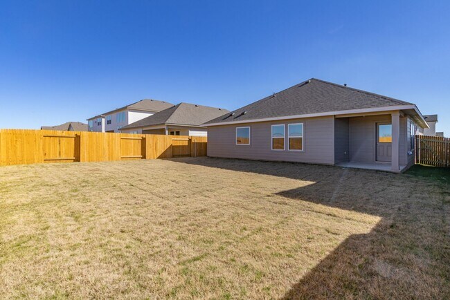 Building Photo - 205 Windstar Rd