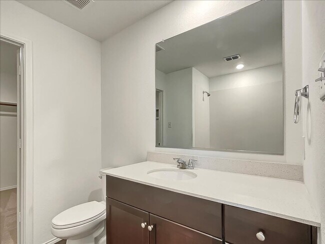 Building Photo - 7509 Jackrabbit Ave