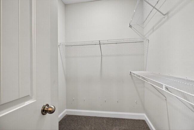 Building Photo - 20 Centennial Ct