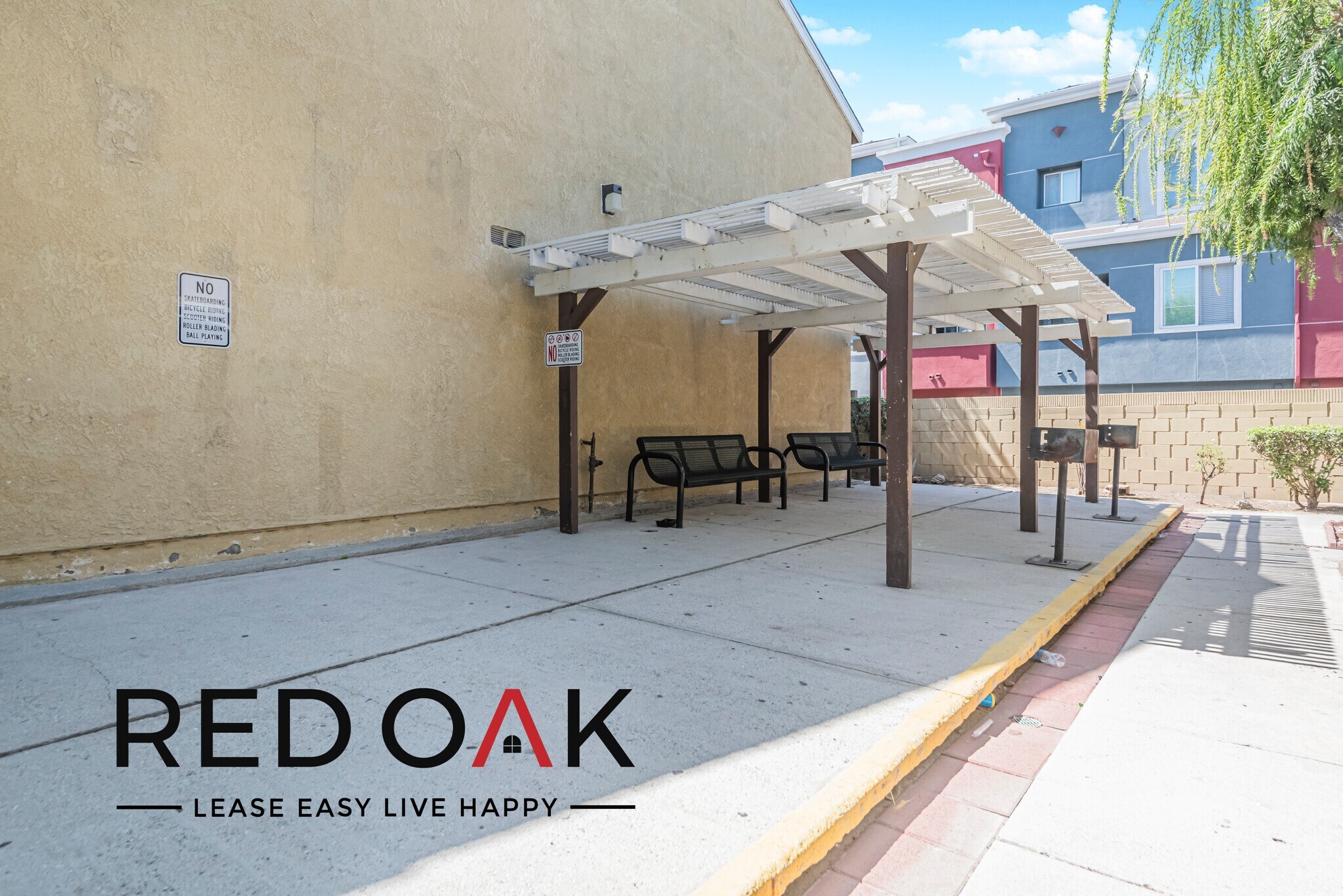 Building Photo - 1215 D St