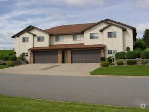 Building Photo - 612 N 16th Ave