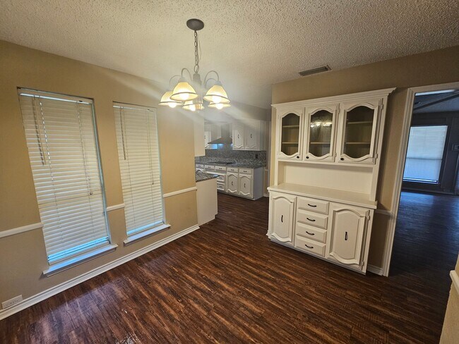 Building Photo - 1340 Grand Teton Dr