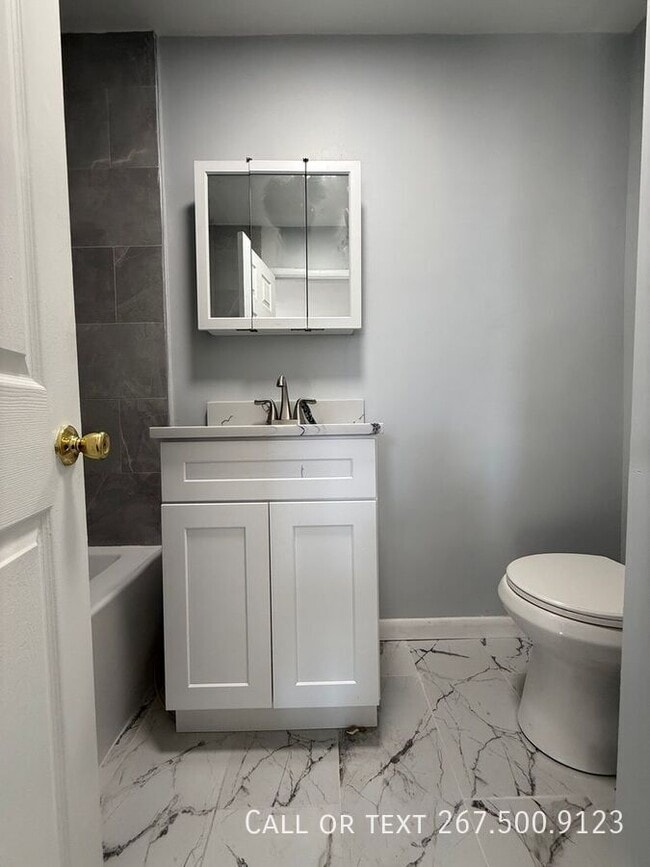 Building Photo - 101 N 63rd St