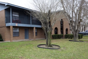 Building Photo - Sugar Road