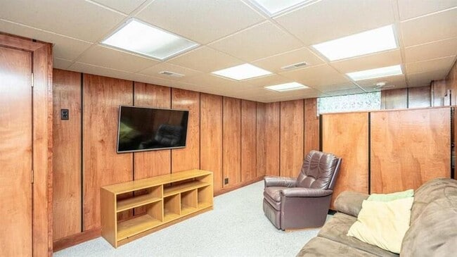 Building Photo - 1205 Miller Ave