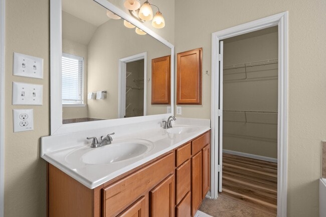 Building Photo - 9306 Atwood Ridge Ln
