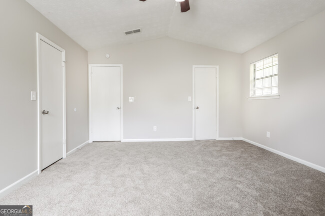 Building Photo - 564 Pennylake Ln