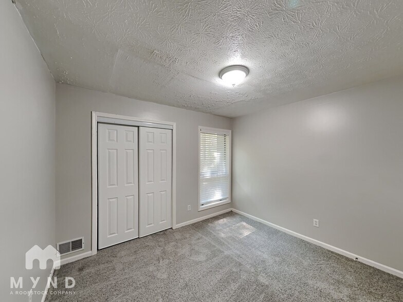 Building Photo - 1253 Blazing Ridge W SW