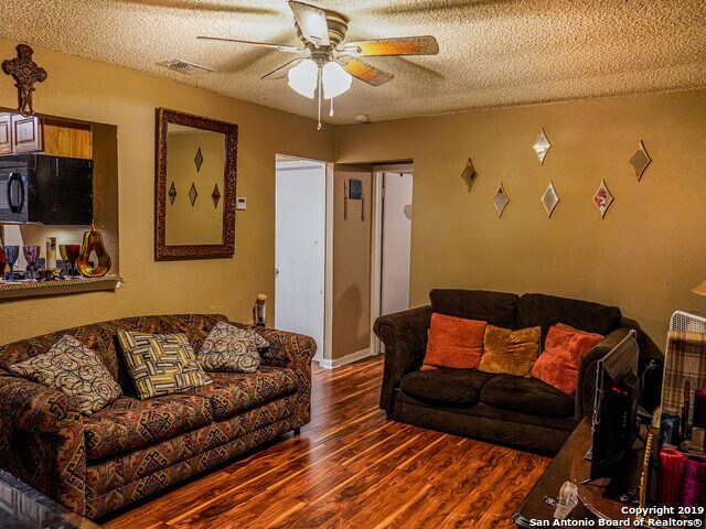 Building Photo - 1026 Edison Dr