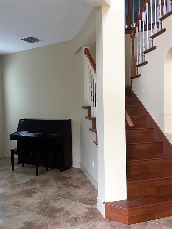 Building Photo - 10040 Crystalline Ct