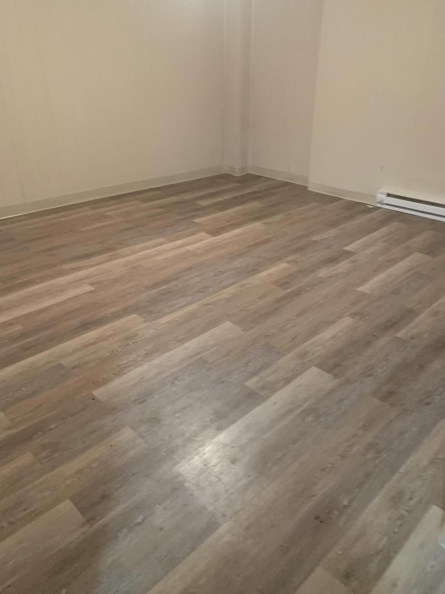 Building Photo - 63 Wilson St