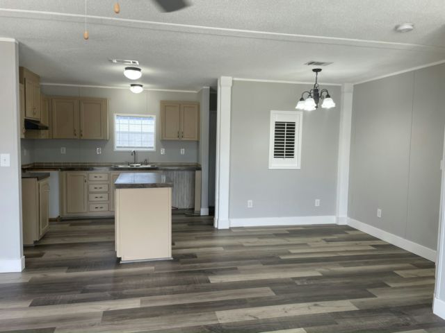 Building Photo - 6601 Stardust Ln