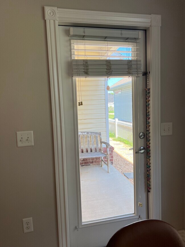 Building Photo - 1507 NE Benjamin Greens