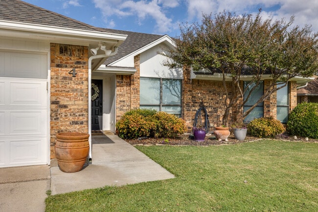 Building Photo - 4 Salida Dr