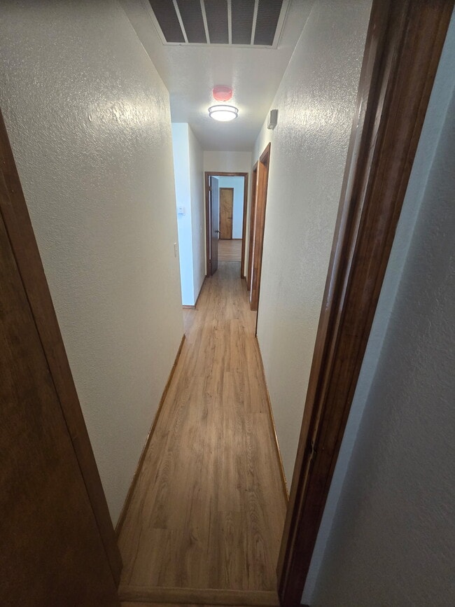 Building Photo - 7375 W Bridle Trail