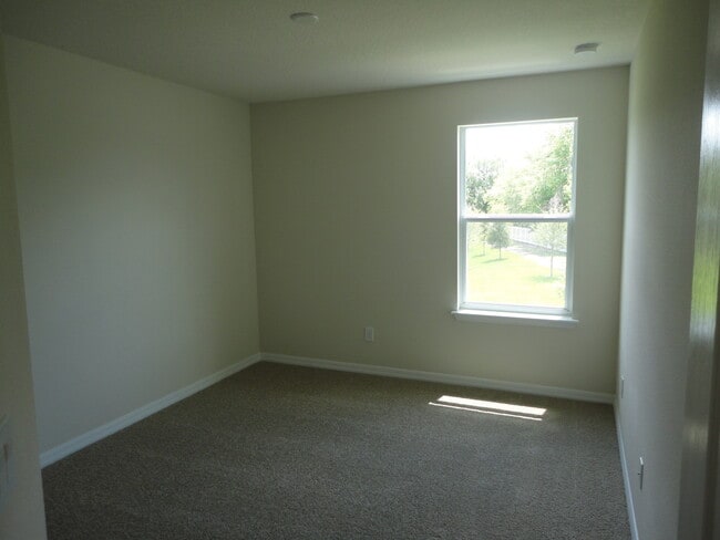 Building Photo - 3/2.5 Town Home in Winter Park! Priced to ...
