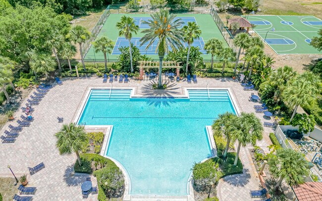 Building Photo - 2500 Azzurra Ln