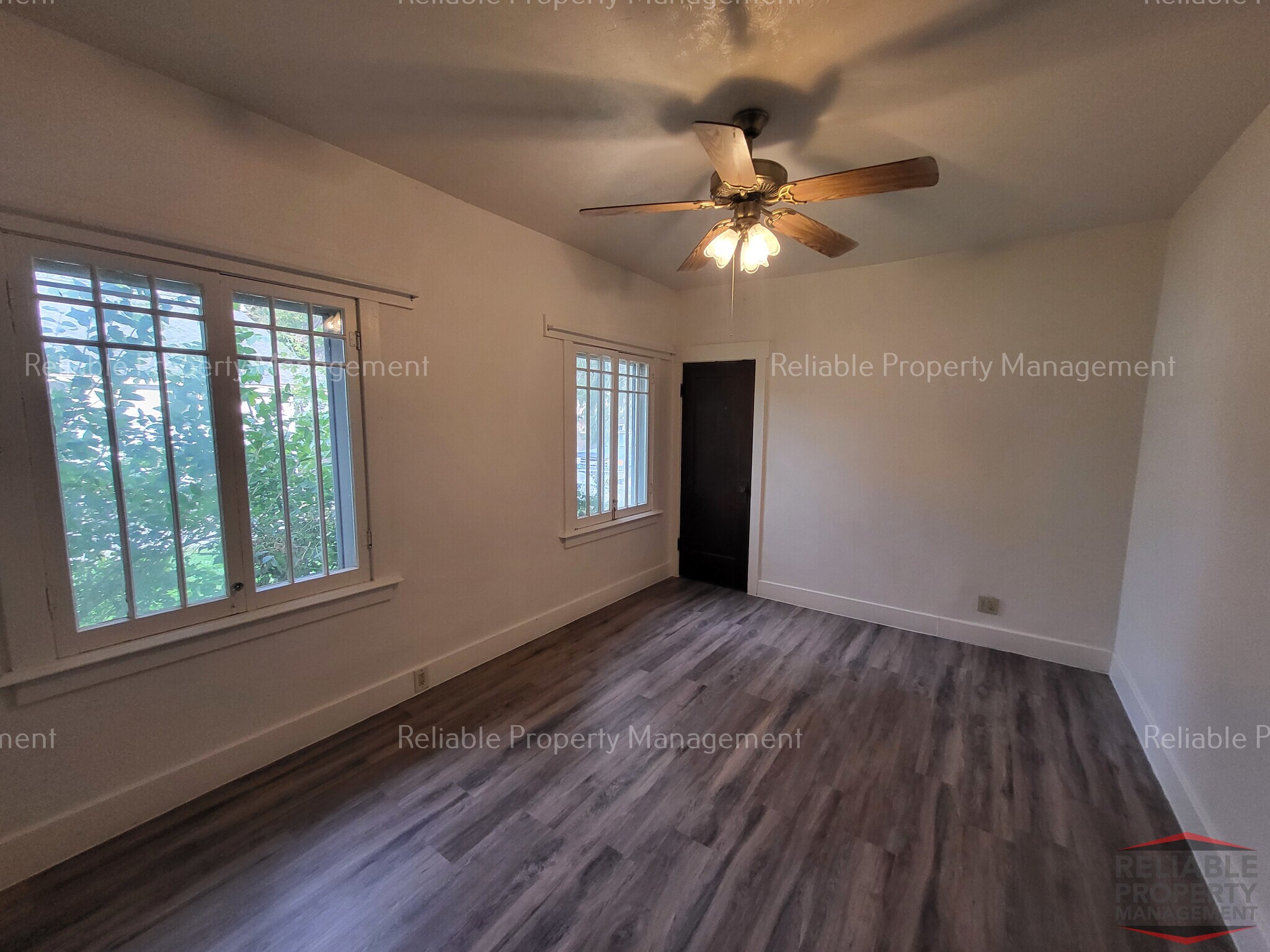 Building Photo - 283 4th St