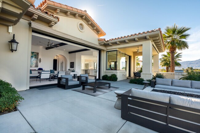 Building Photo - 75642 Via Livorno