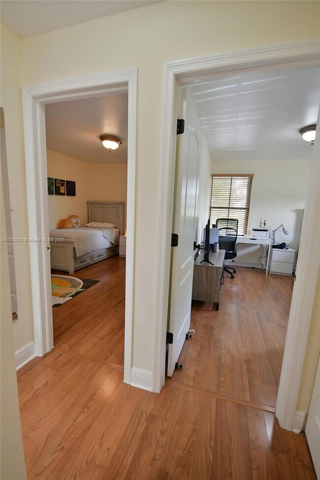 Building Photo - 12978 SW 91st Pl
