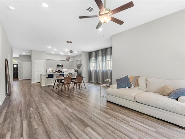 Building Photo - 437 Buff Beauty Ct