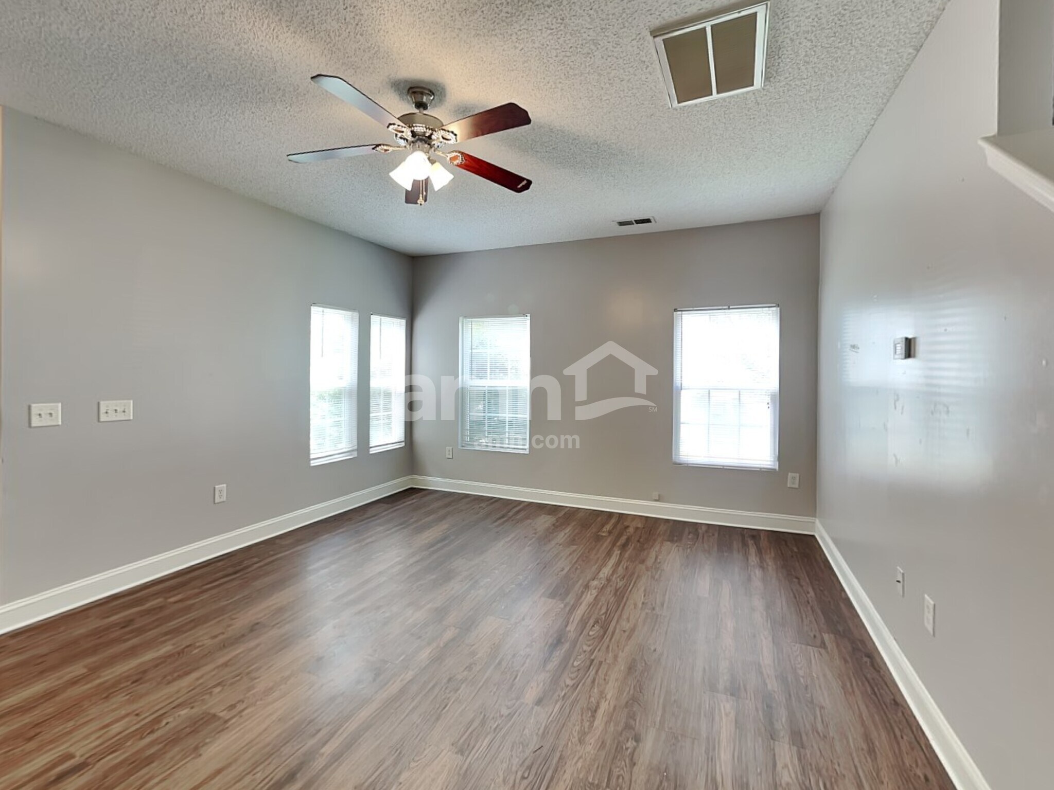 Building Photo - 312 Lameshur Ln