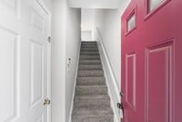 Building Photo - 238 E Gay St